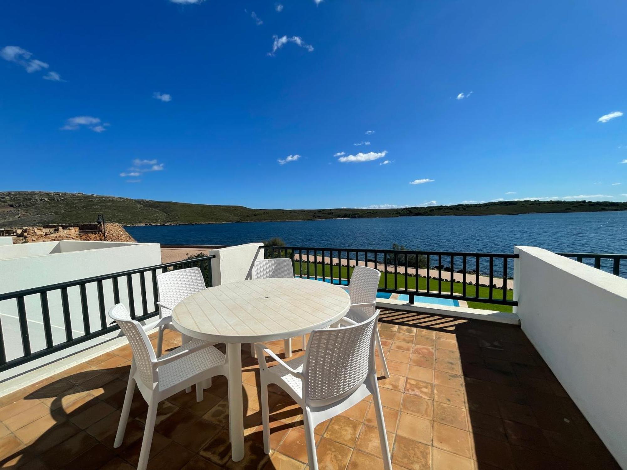 Es Castell 2 4 By Som Menorca Apartment Fornells  Bagian luar foto